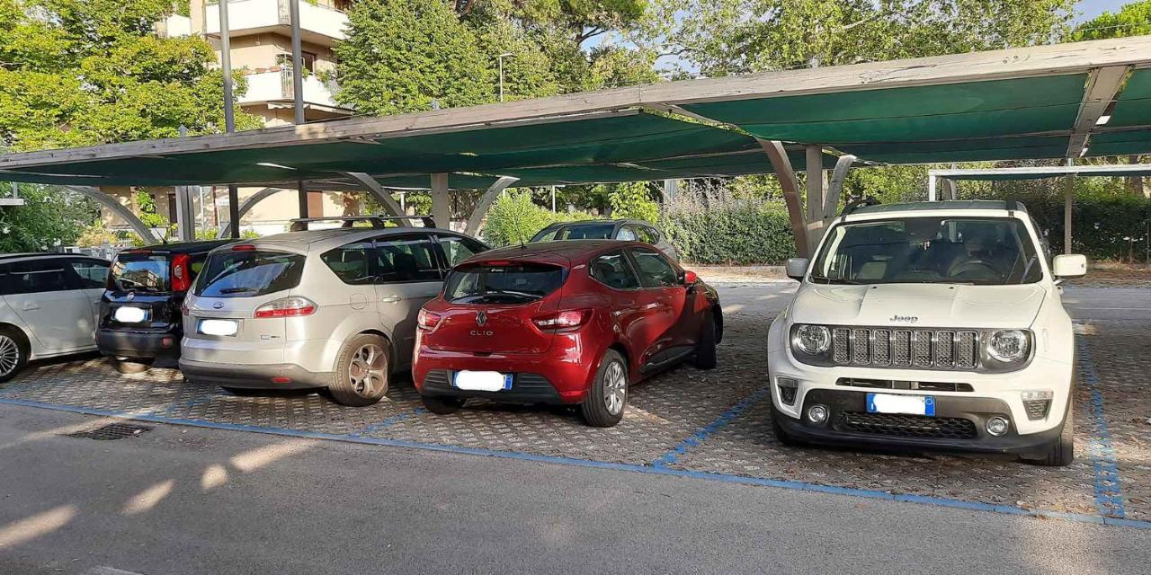 Hotel La Perla Bellaria-Igea Marina Exterior foto